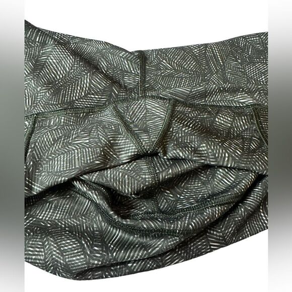 Lululemon Cool to Street Crop Leggings (8) - Picture 3 of 5